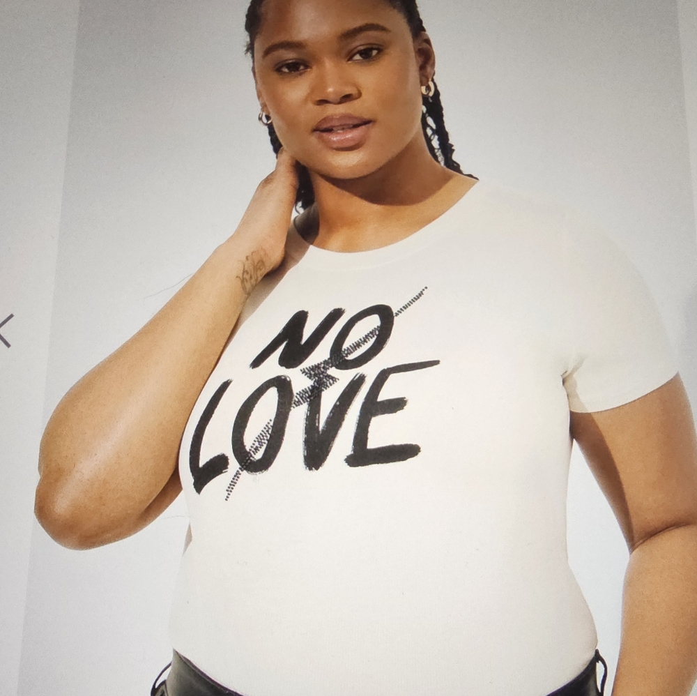NWOT Torrid No Love Short Sleeve Tee size 1